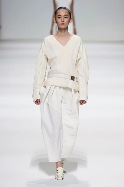 Look 6